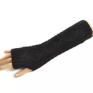Urban Outfitters Fingerless Gloves